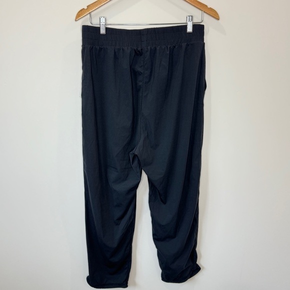 Mono B Black Women’s Joggers with Pockets (XL) - Picture 6 of 7